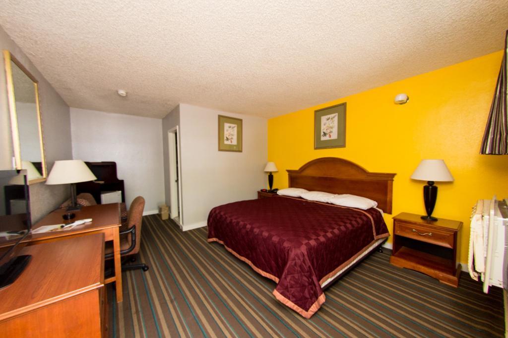 Scottish Inn And Suites - Bensalem-Philadelphia Exterior foto
